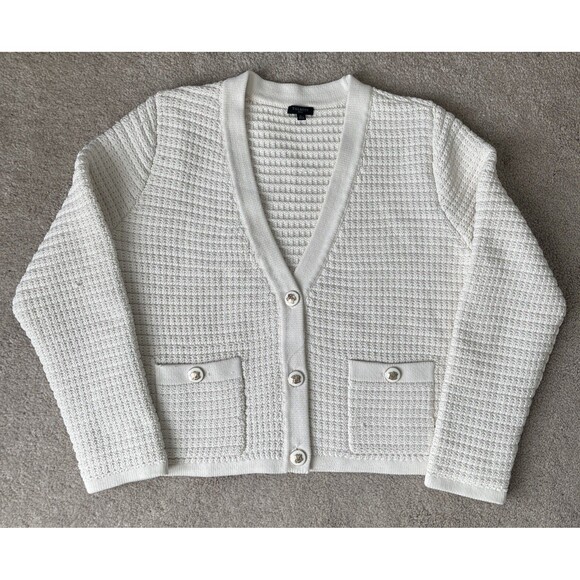Talbots Kate Cardigan Sweater Womens XLP Ivory Gold Buttons Pockets Old Money - Picture 2 of 7